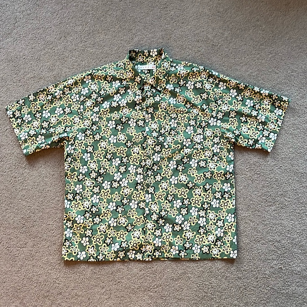 uniqlo & marni short sleeve collared shirt